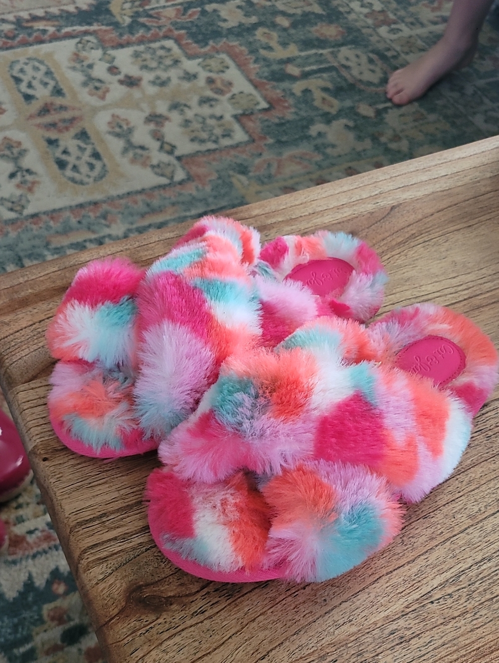 Cat & Jack Girls Plush Tie-Dye Slide Slippers - Pink Multi
